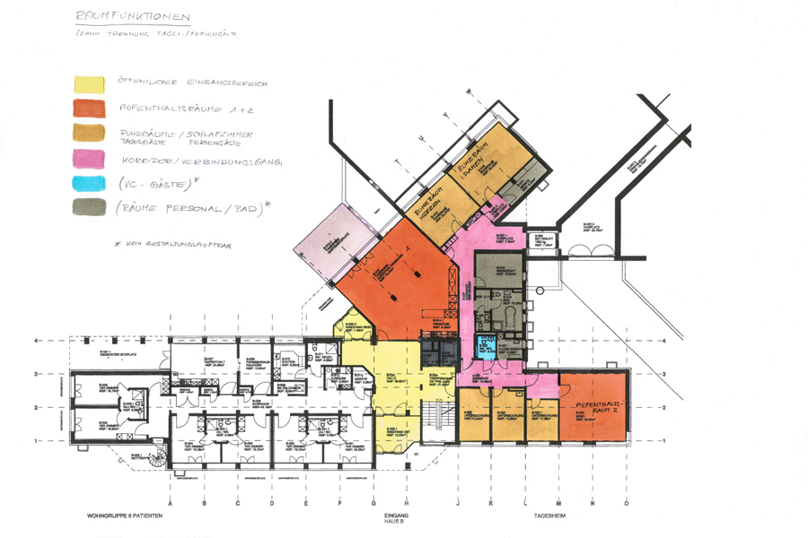 Farbgestaltung im Innenraum: Das Bild zeigt den Grundriss des Tageszentrums Demenz mit den Raumfunktionen.